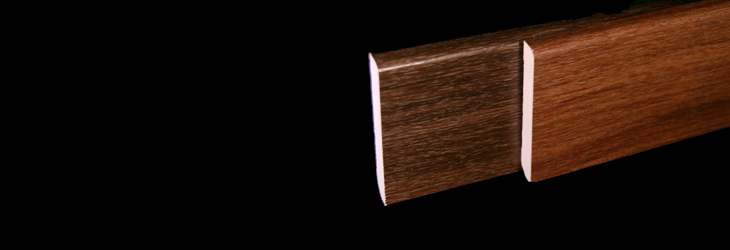 Anti-moisture skirting for vinyl flooring